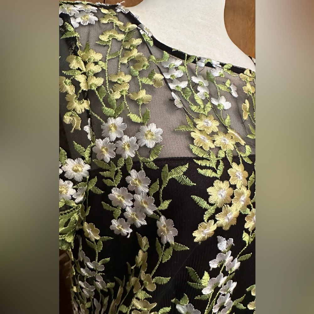 Tahari ASL Black and Gold Floral Dress - Picture 6 of 16